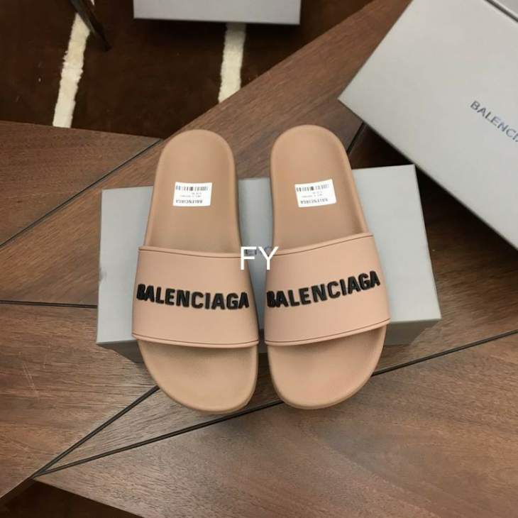 Picture of Balenciaga Slippers _SKUBalenciagasz36-452Cnfy04023382